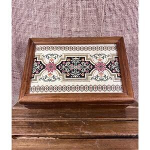 London Leather Jewelry Box /Keepsake Wooden Tapestry Oak Lidded Interior Mirror